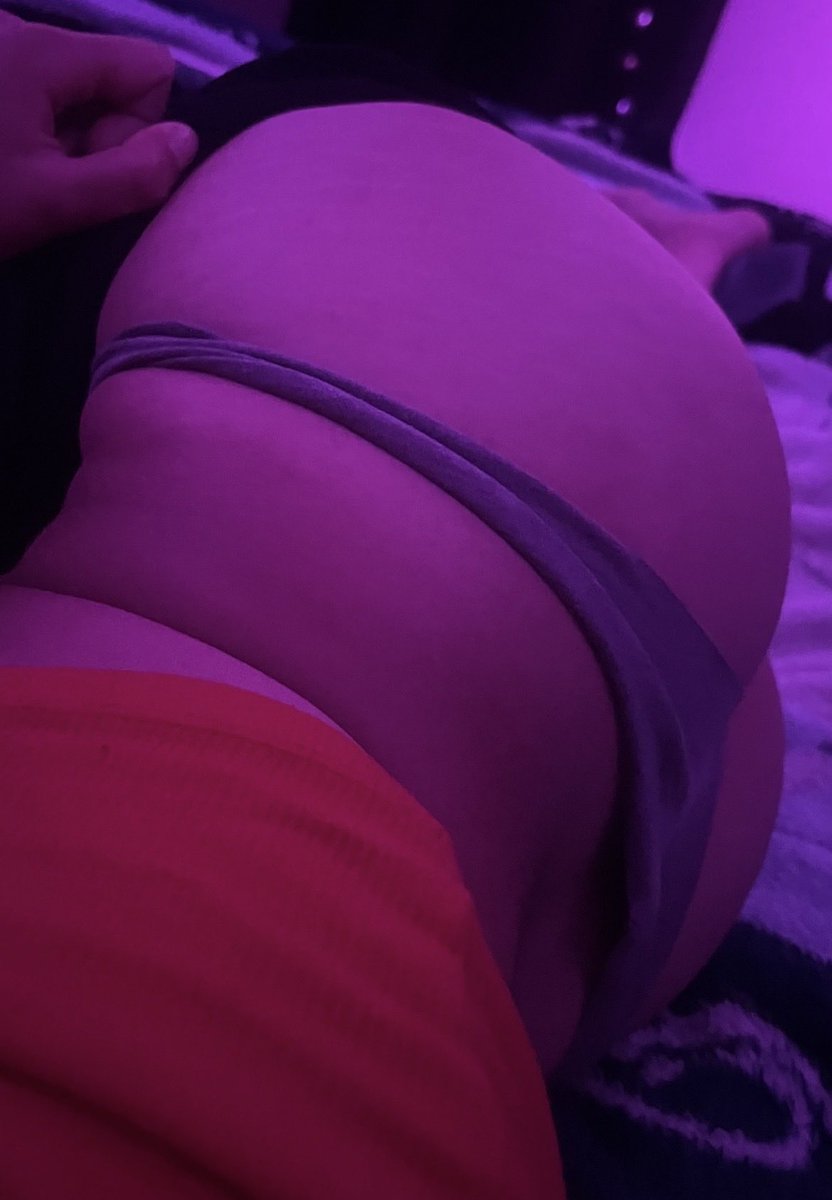 briannagv_'s tweet image. New acc Hmllll #oc #la #land #ie #horny #teen