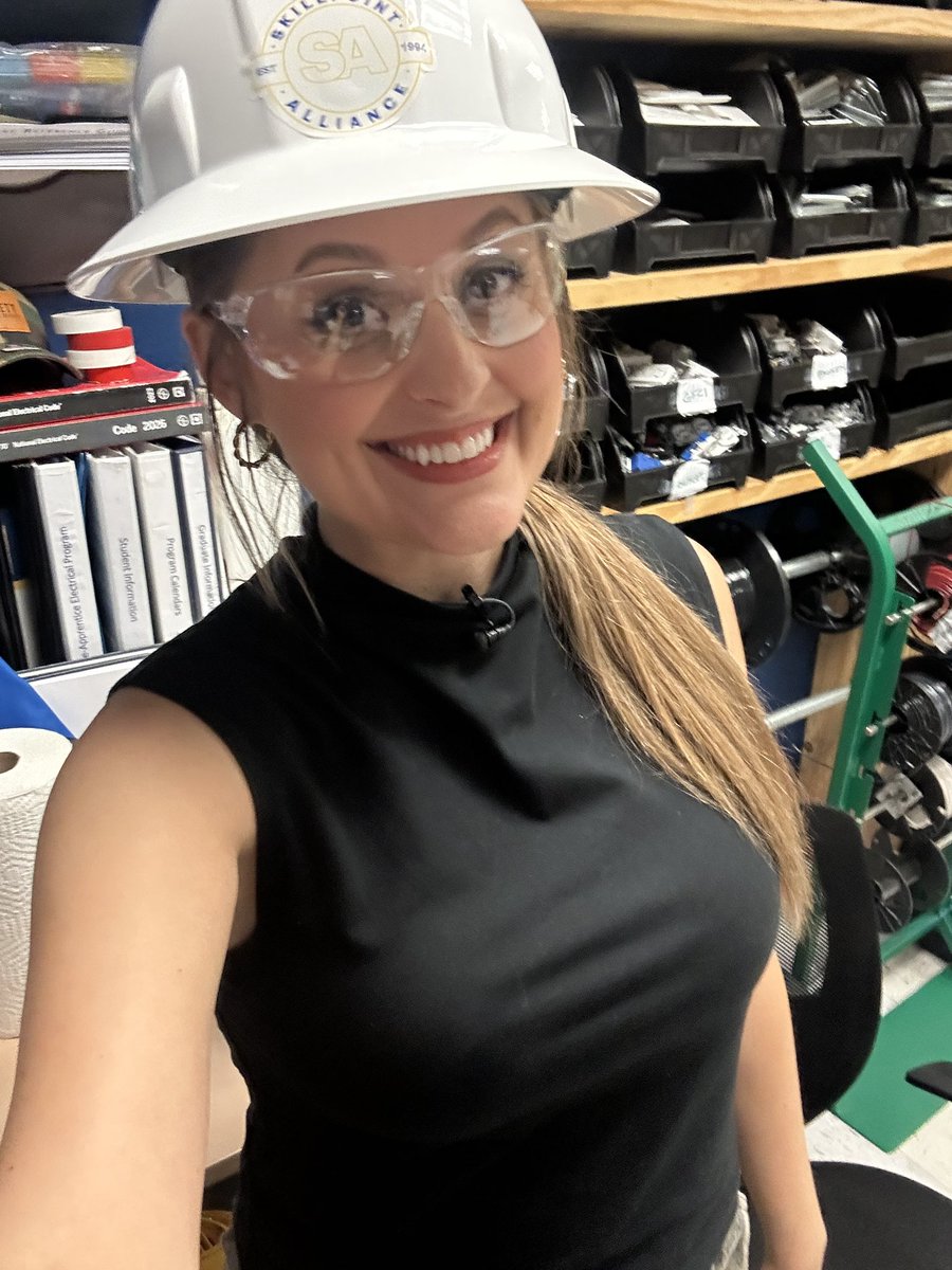 AdaleighonFox7's tweet photo. I think it’s safe to say I wear many hats. Can you guess what we are up to this weekend on #KeepingScore? @fox7austin https://t.co/PlvJDX40N8