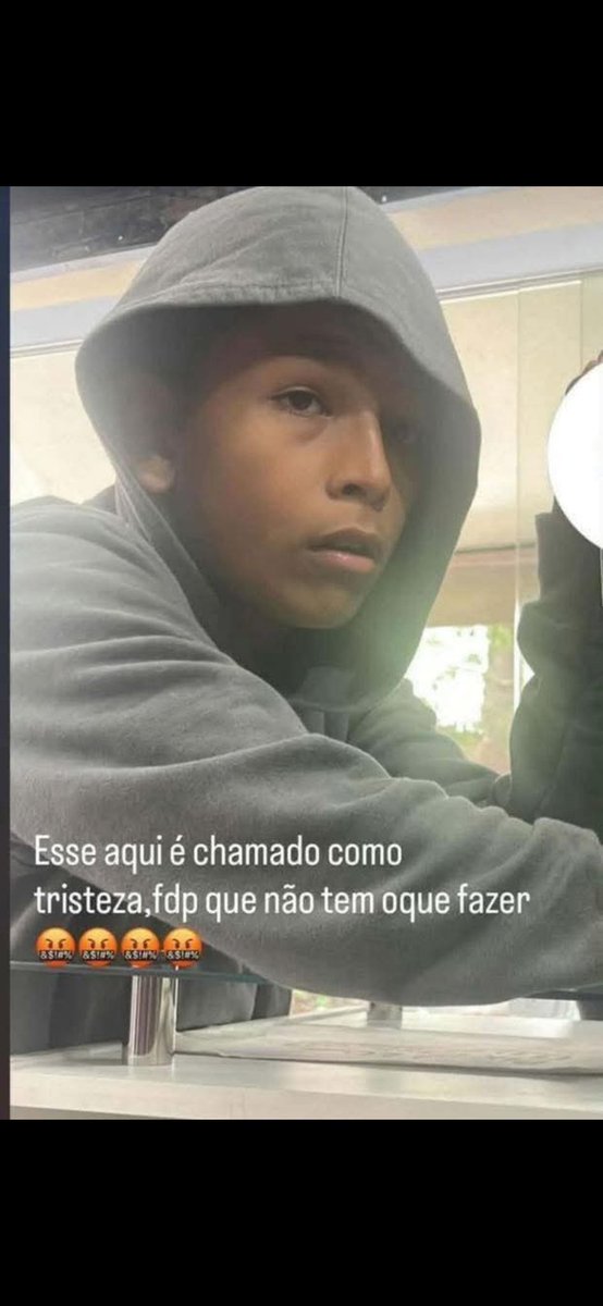 yoursreyna5h's tweet photo. COMPARTILHEM, ESPALHEM, PUBLIQUEM, DENUNCIEM! 
esses são os monstros que abusaram de duas crianças, não deixem esse caso morrer! a justiça precisa ser feita, seja pelo judiciário ou pela população https://t.co/yKPhrEfmoD