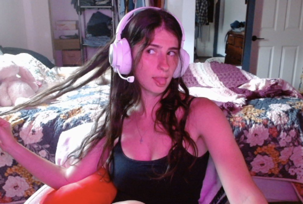 getting tipsy on the purple app come say hi