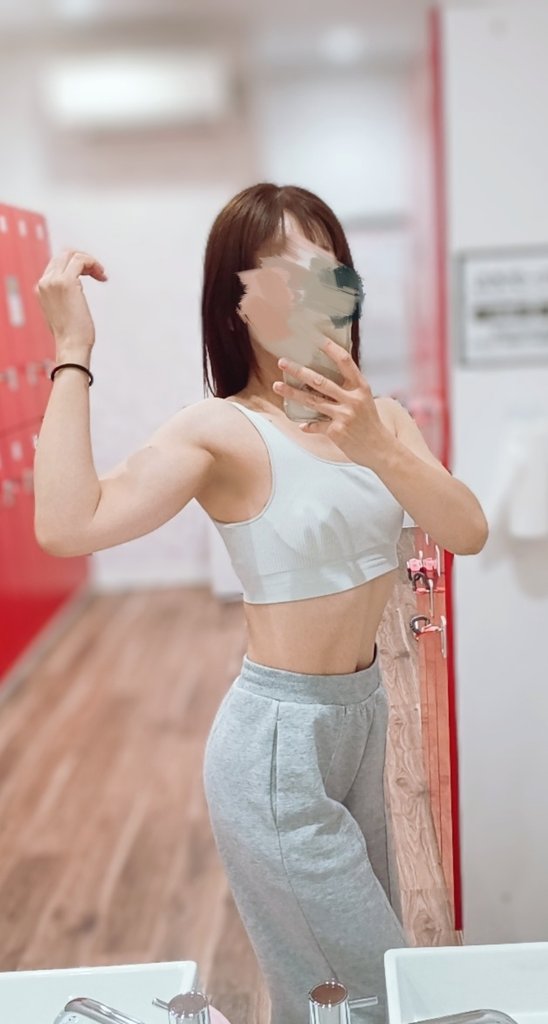 occhii@ｵｯﾁｰ 筋トレ💪✨ tweet media