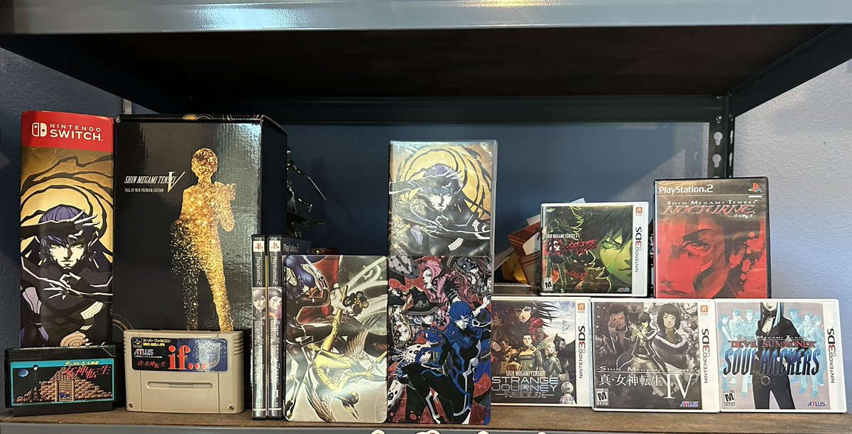 EMRebrushed's tweet photo. #MyAtlusStyles much smaller than some other peoples collections lol https://t.co/hyb1JCIKxM