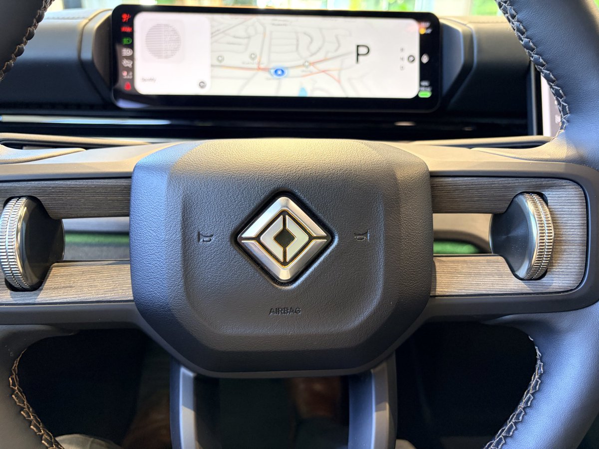Alissasdad's tweet photo. @RivianTrackr I was there but didn’t turn on the radio. https://t.co/ctjwW3pa1V