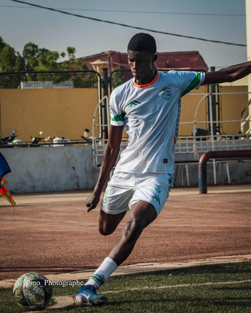 Emile Sadio tweet media