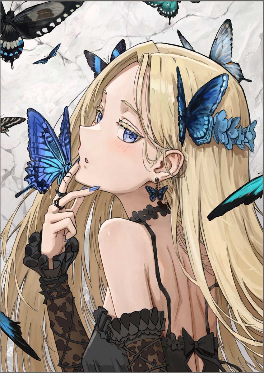 Moonui tweet media