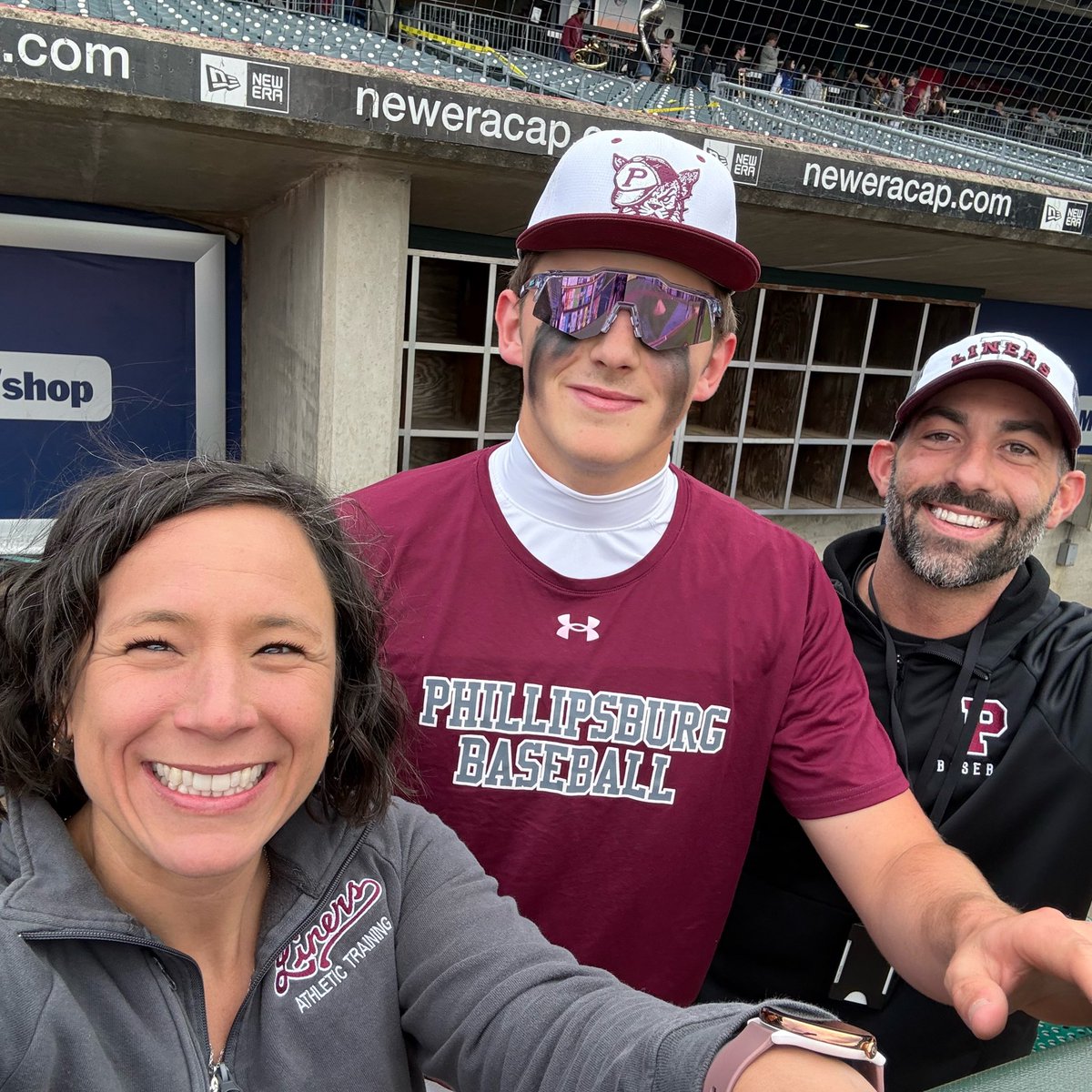Stateliners_ATC's tweet image. It was a 3peat @ Coca Cola park tonight with a LINERS WIN!! And a great way to end Intern Bobs semester with us. #goliners #beateaston