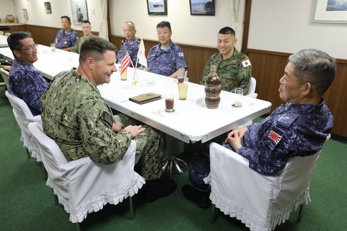 海上自衛隊 水陸両用戦機雷戦群 tweet media