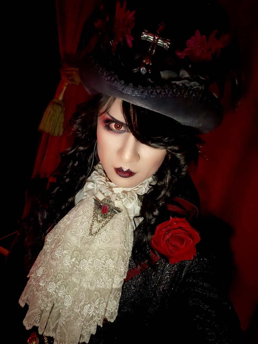 🌹ローズ伯爵🌹(VAMPIRE ROSE) tweet media