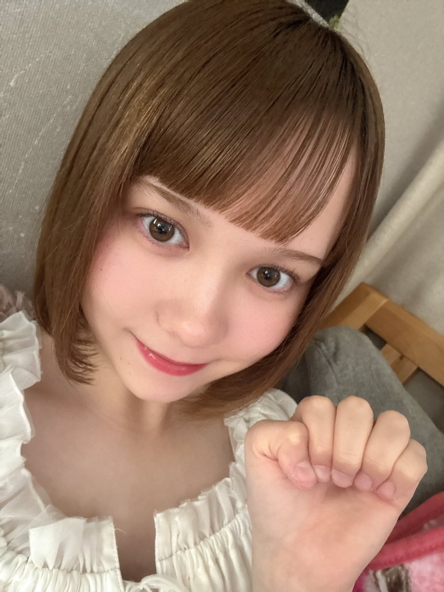白石杏奈 tweet media