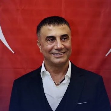 GuncelHatTR's tweet photo. Sedat Peker: 
 “Rojin Kabaiş’in katilini ihbar edene 25.000.000 TL ödül vereceğim,  Korkmasın, ben korurum.” https://t.co/0pWJl5Z39V