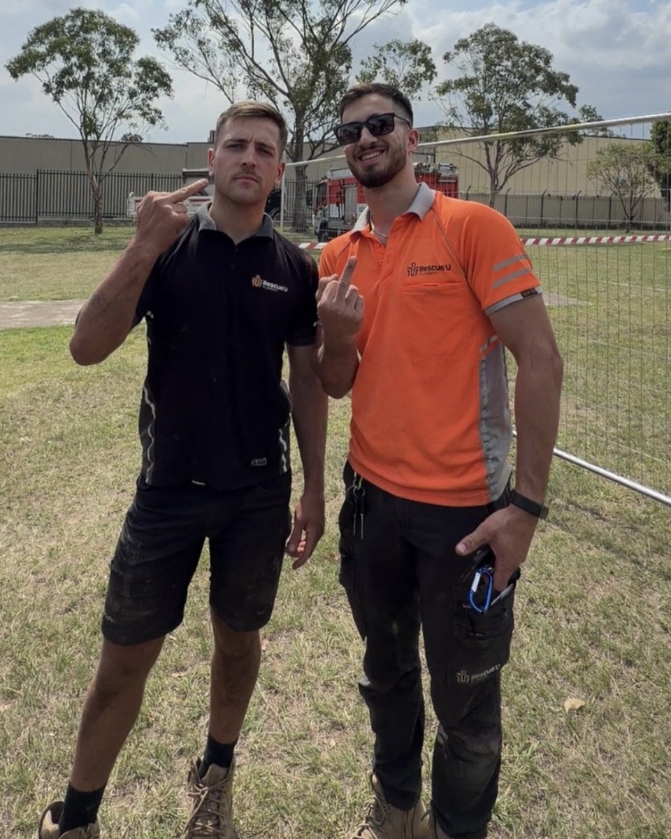 Hot Tradies tweet media