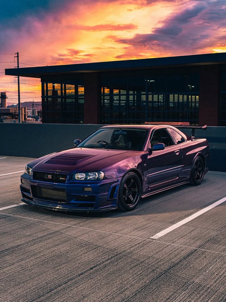 Draghub1's tweet photo. Midnight Purple Nissan Skyline R34 GT-R 😈 https://t.co/kx4R7nP9oP