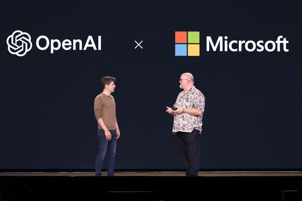 EngageProVideo's tweet image. [buff.ly/GQcinmb) Microsoft Cuts Revenue Sharing Ties With OpenAI.

Microsoft is moving to end its revenue-sharing agreement with OpenAI, a significant pivot in what has been the defining partnership of the AI gold rush.  #Microsoft #OpenAI #TechNews