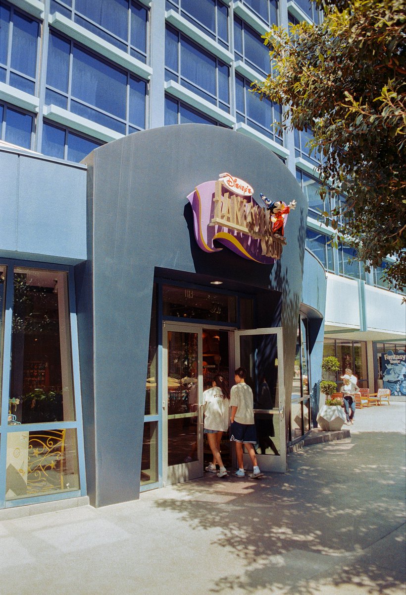 dannysframe's tweet photo. Checking in? Disneyland hotel on 35mm. First two shots are Cinestill 800T. Last two are Kodak Ultramax 400. Happy Friday https://t.co/cEjpyqFTkD