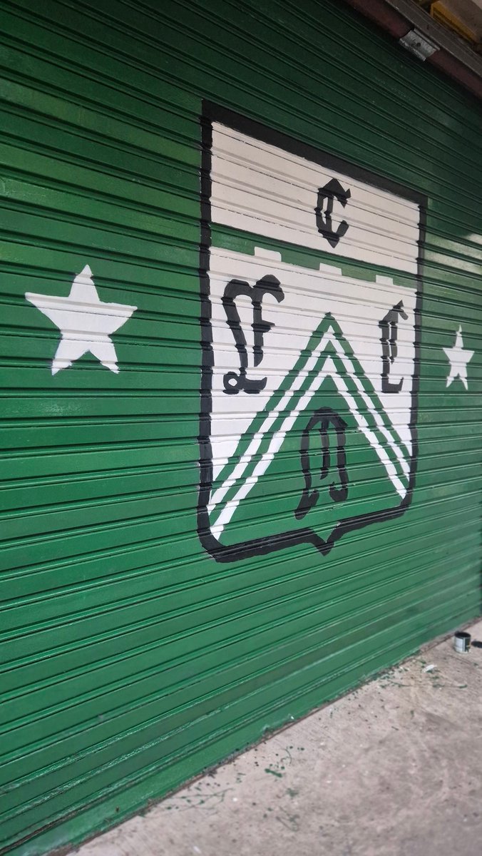 unidosxoeste's tweet photo. El barrio del centro de la ciudad es verde. https://t.co/MMVQM8jIk5
