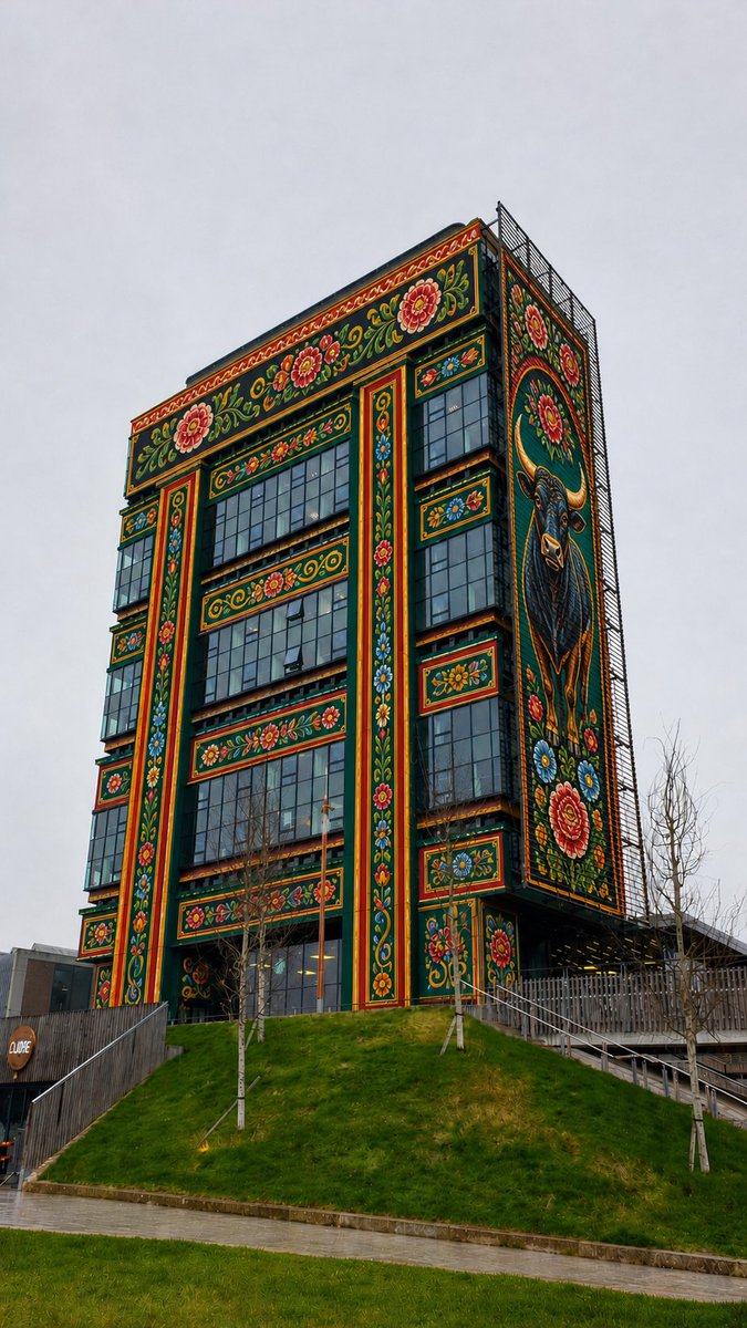 Prof_Quiteamess's tweet photo. The folk art of Mercian waterways shall once again adorn the University's 1969 administration tower https://t.co/vWqwLpWYPZ