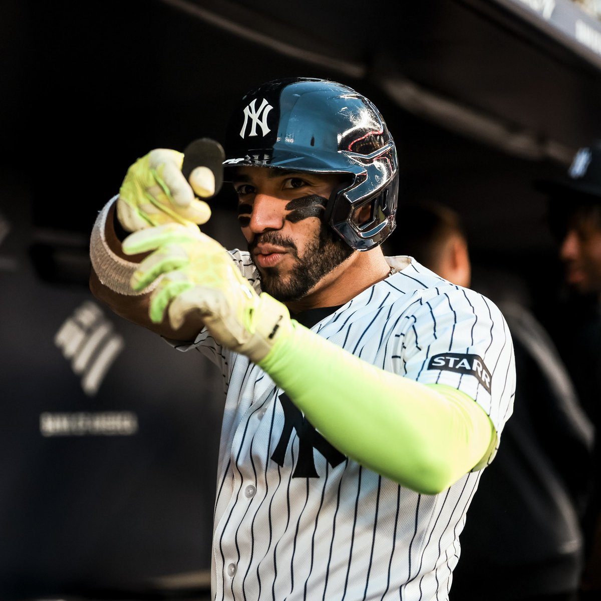 Yankees's tweet image. Bullseye 🏹

#RepBX
