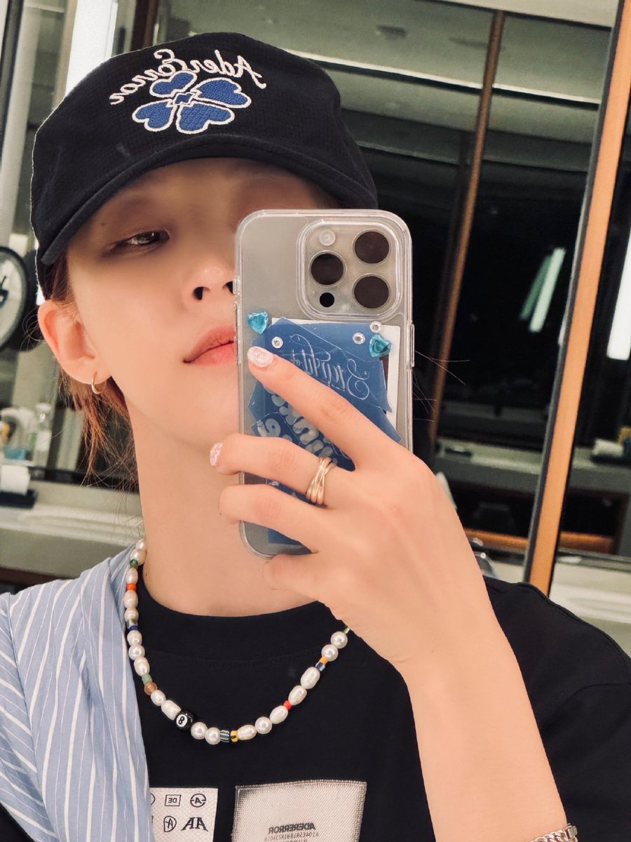 𝑆tarlit 𝑂f 𝐵erenice ★ tweet media