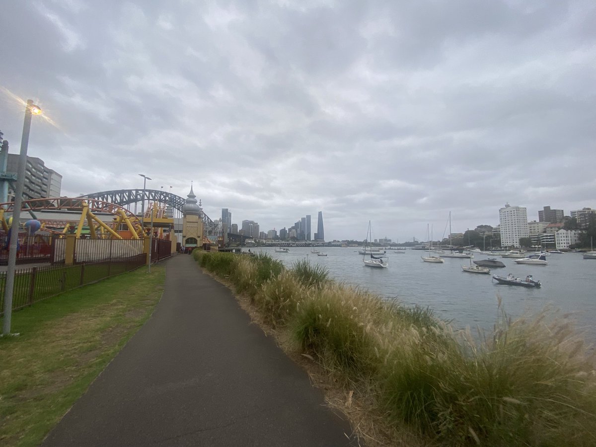 citizen_odyssey's tweet image. 🏞️ Luna #Park #sydney #sea #walk #seaside