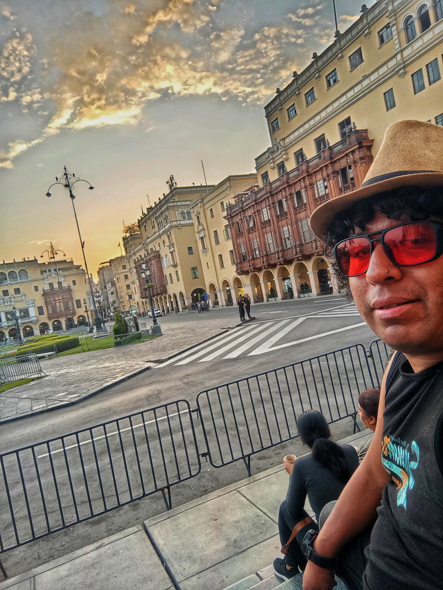 fer_419_reda's tweet photo. Centro de Lima 
#graciasHASHEM https://t.co/uecJd4YRoV
