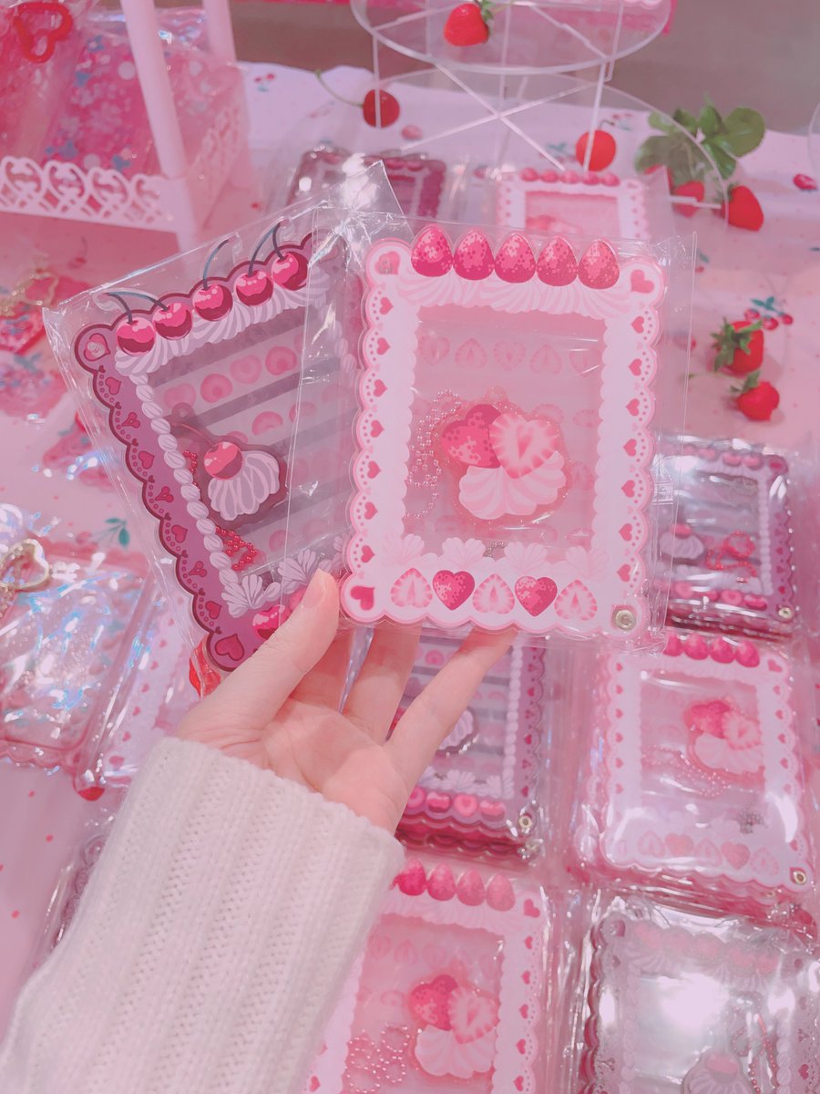 かがみちゃん🍓5/23-24デザフェスP-406,407 tweet media