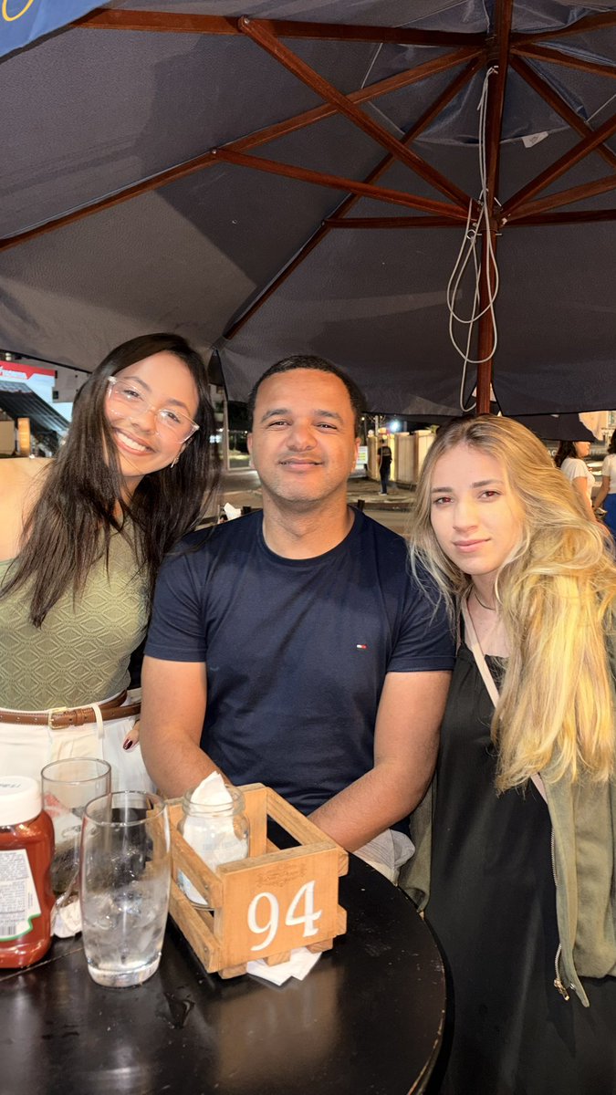 Erik tweet media