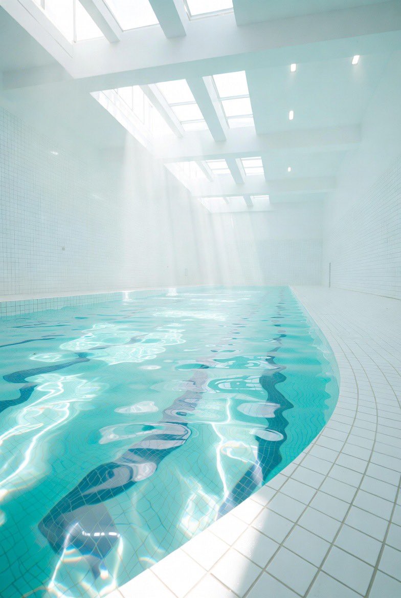 Liminal Space | Midnight Cruising tweet media