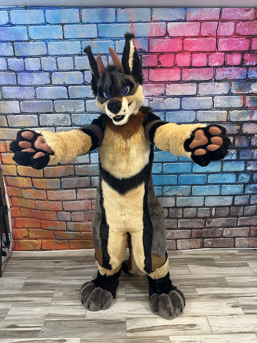 @madefuryou.com tweet media