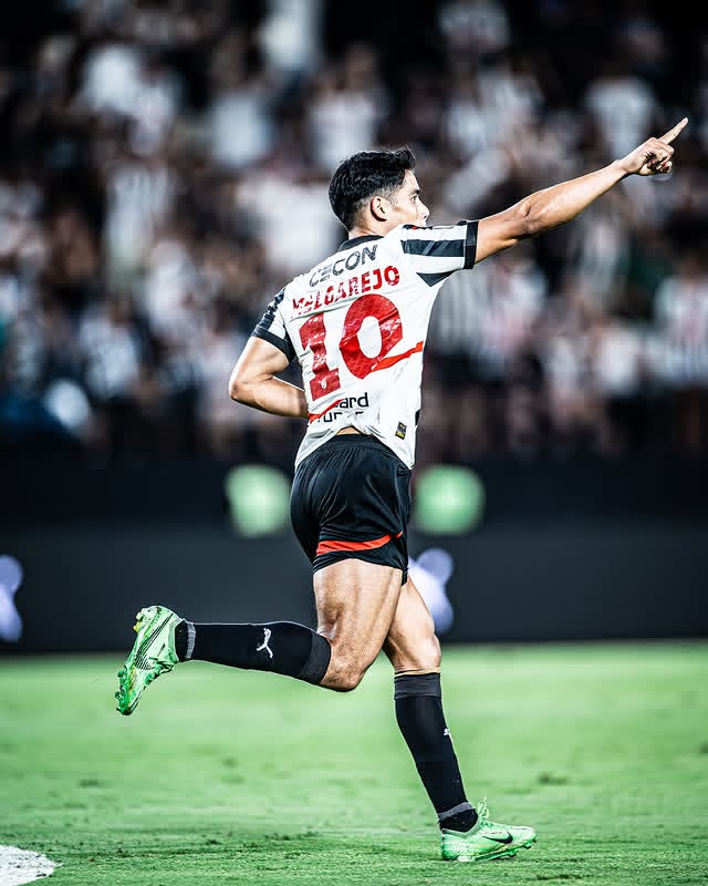 CeCe 🇵🇾 tweet media