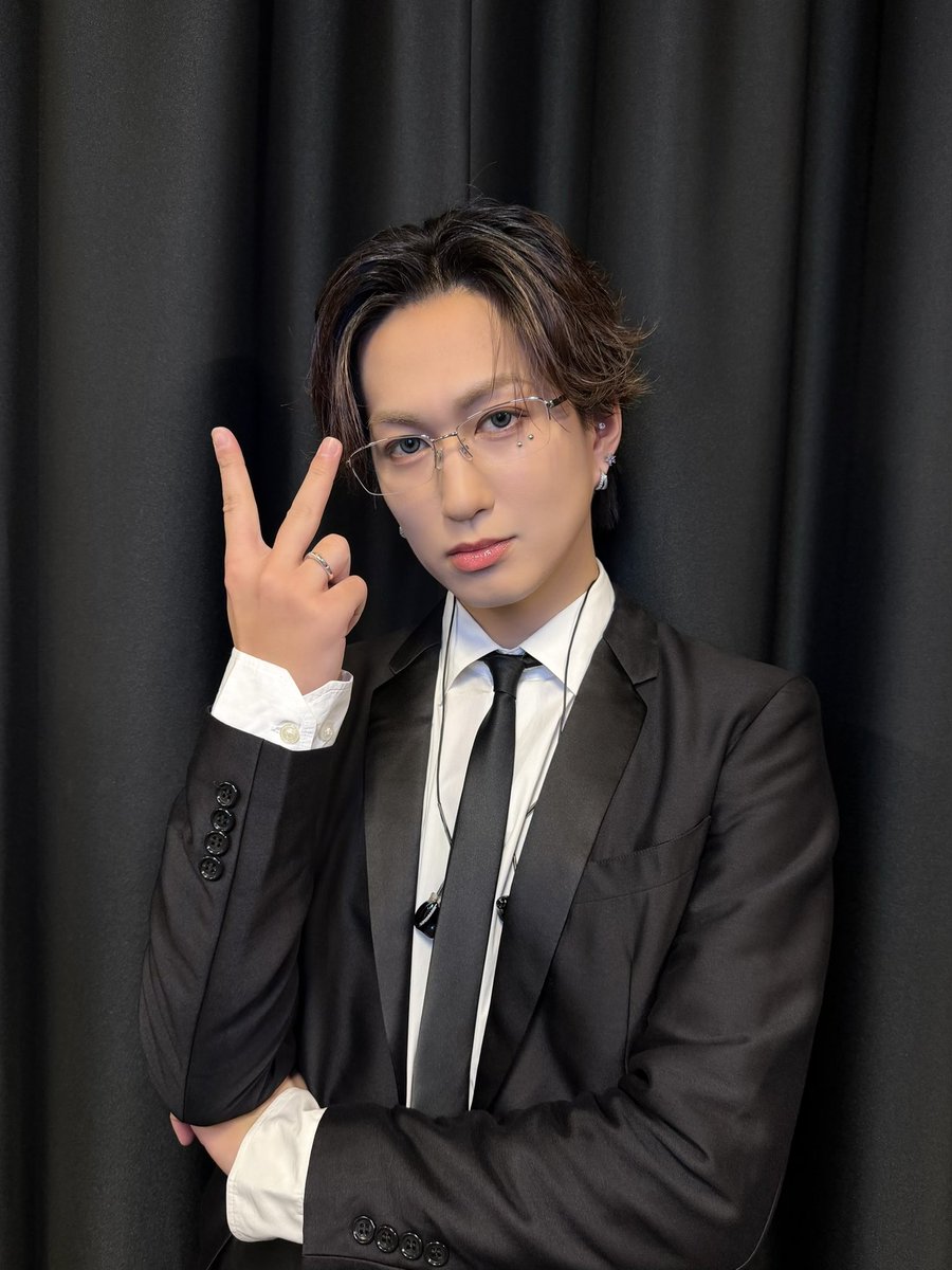 SUPER★DRAGON tweet media