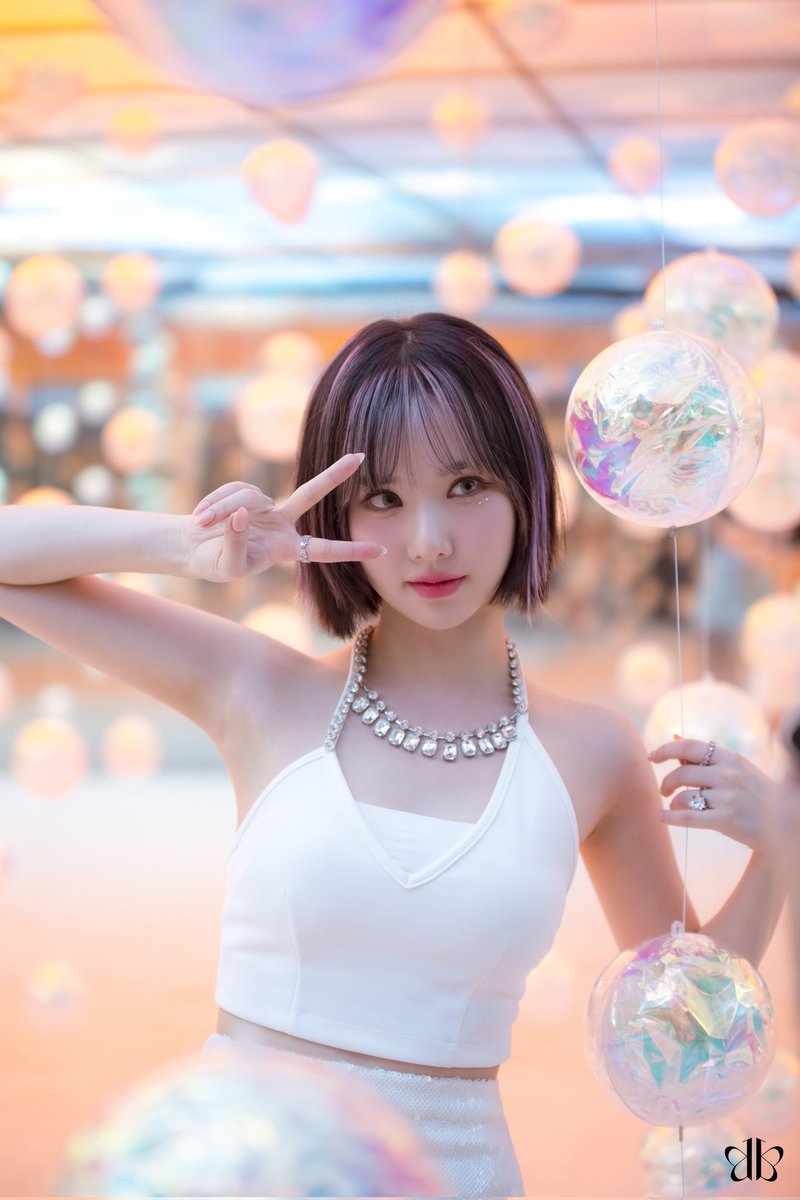 ฅ^•ﻌ•^ฅ | 𝕷𝖆 𝕷𝖆 𝕷𝖔𝖛𝖊 𝕸𝖊 | tweet media