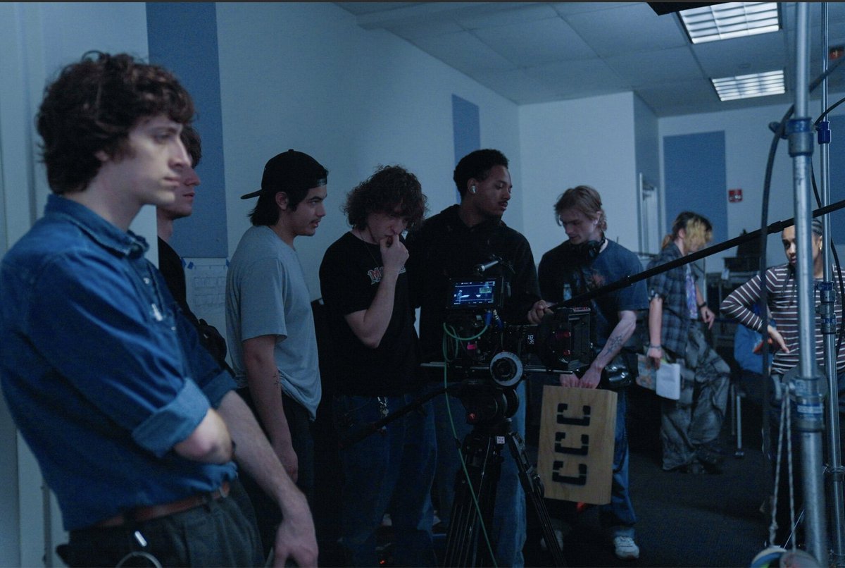 ColumCinemaTV's tweet image. Student filmmakers @ColumbiaChi behind the scenes on Directing II this semester. Short film: A GHOST SHIP IN A BOTTLE #collaboration #connections #college