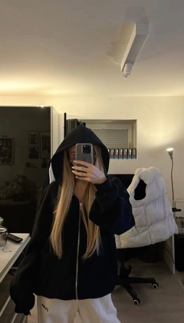 Alicya tweet media