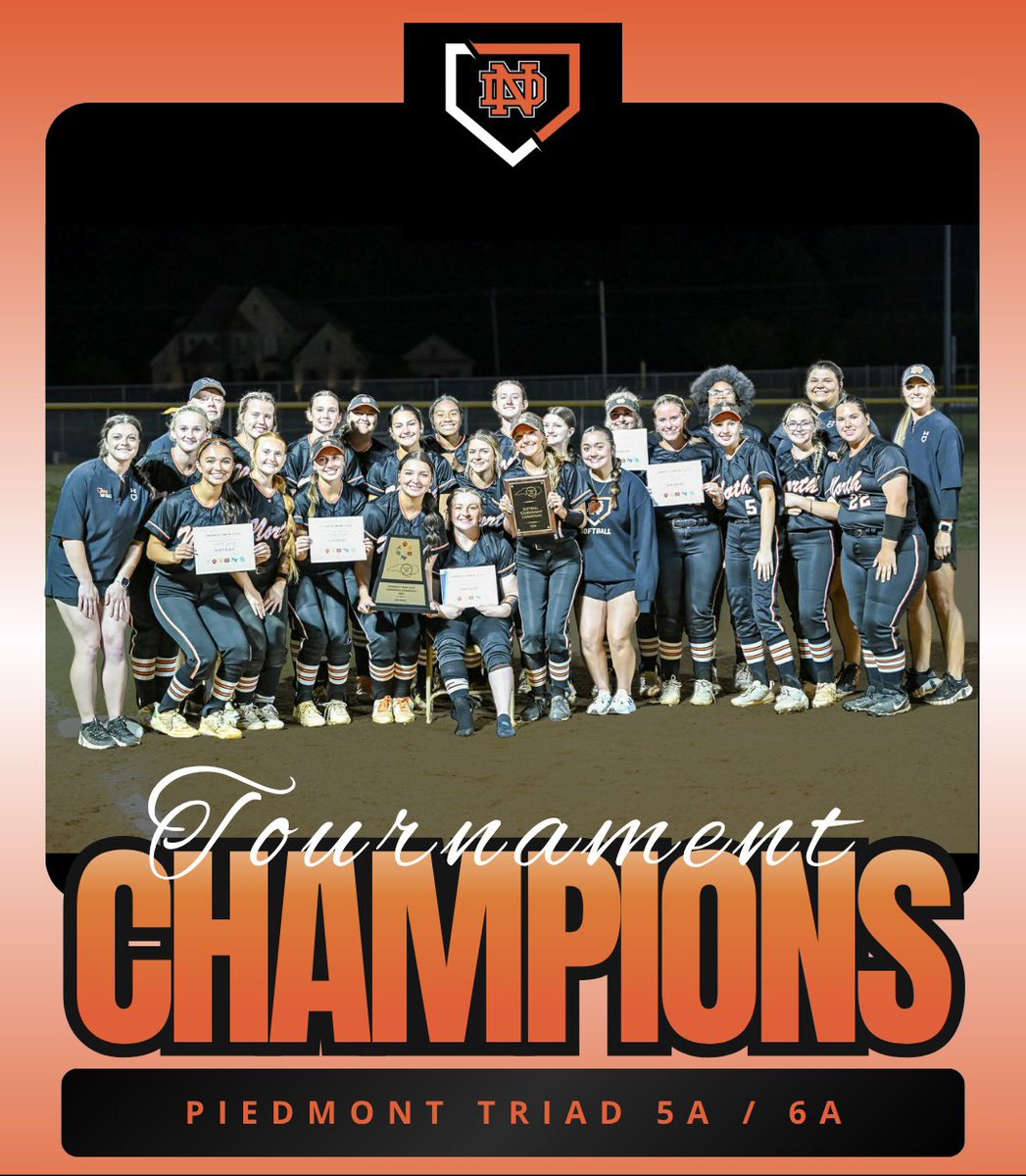 Lady Knights Softball tweet media