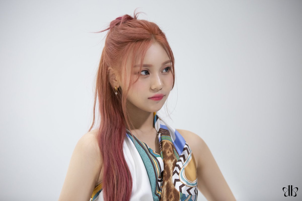 ฅ^•ﻌ•^ฅ | 𝕷𝖆 𝕷𝖆 𝕷𝖔𝖛𝖊 𝕸𝖊 | tweet media
