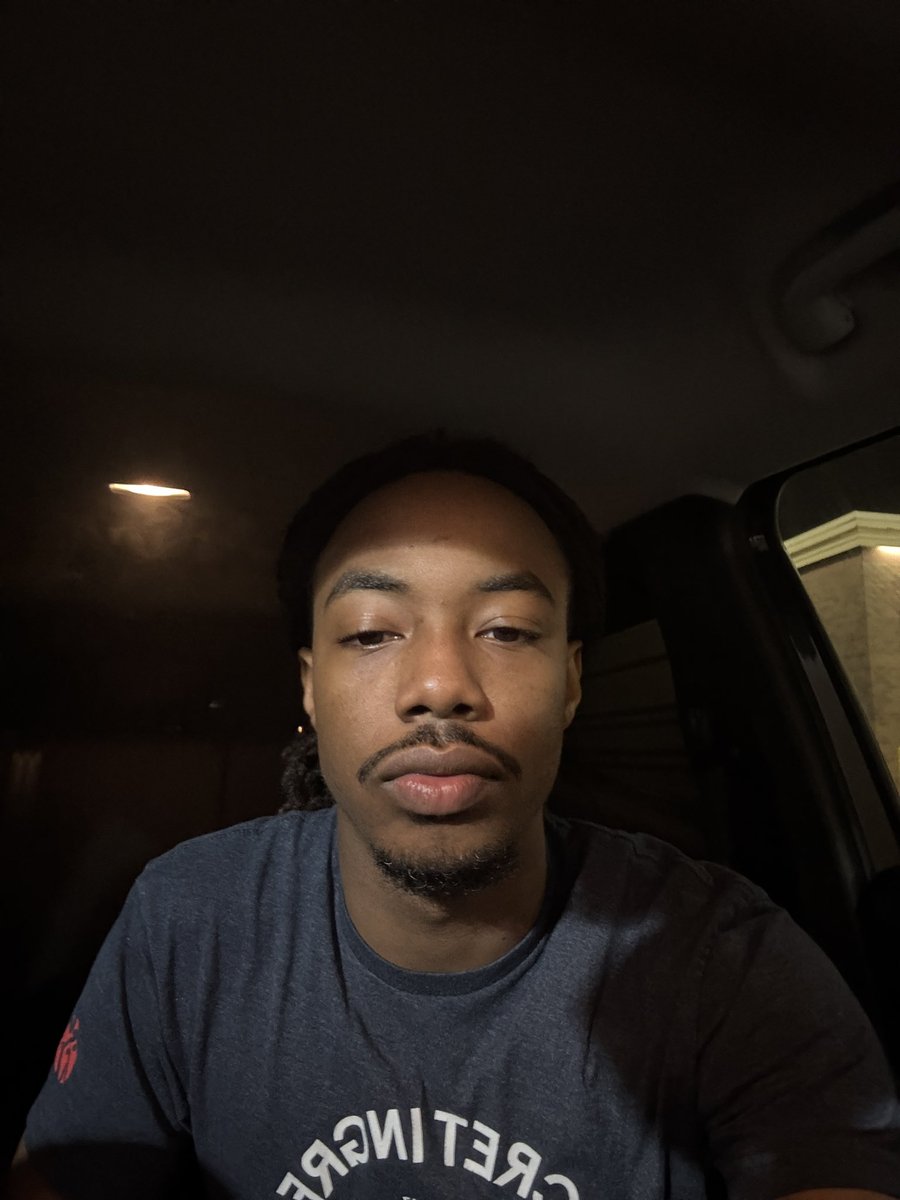 armezzy's tweet photo. is this thing on https://t.co/X4Ihy71RjU