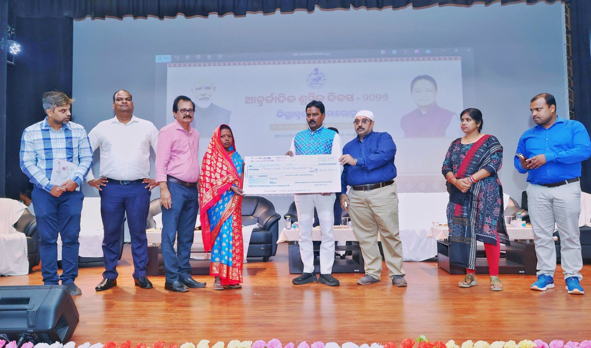 Collector & DM, Jajpur tweet media