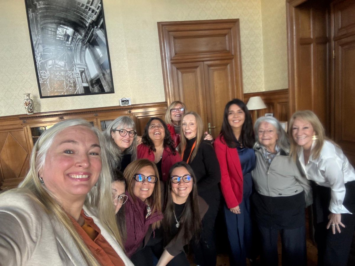Red de Mujeres Políticas Uruguay tweet media