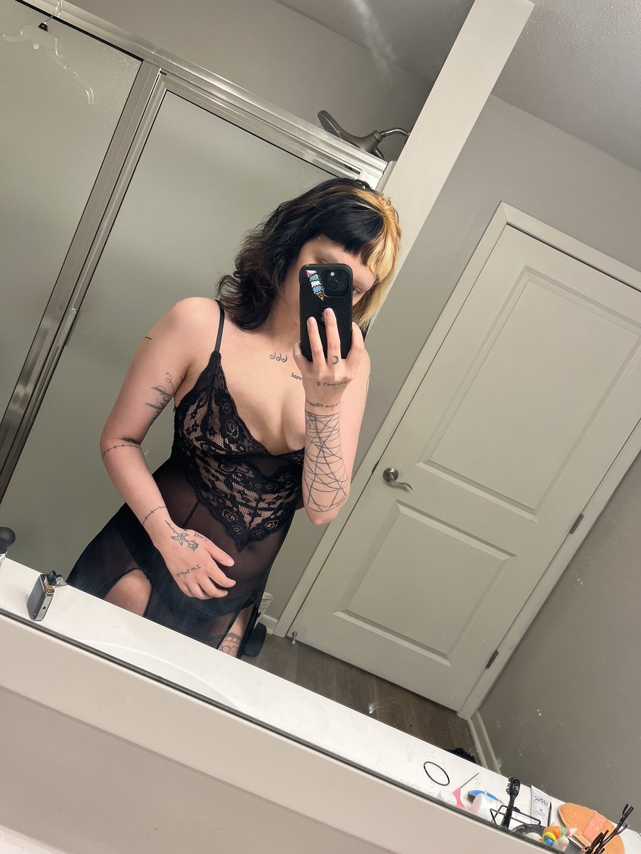 LivingGrim's tweet photo. Your paycheck deserves to be spent by a Goddess with good taste…

#payday #findom #goddess #moneyslave #findomgoddess #paypig #domme #walletdrainer #HumanATM https://t.co/oGj1SzAOvJ