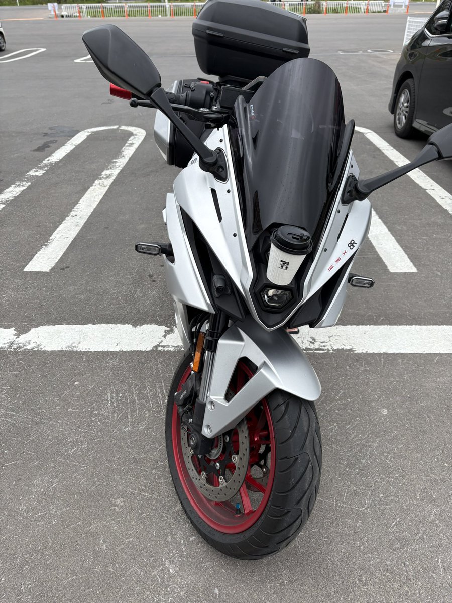 hirokaPapa's tweet image. #青森市
セブンイレブン
コーヒーうまい。
風が強くて、バイクが流されます。

#bike #touring #suzuki #gsx8r #gsx800f #kawasaki #eliminator #eliminator400se #バイク #ツーリング #夫婦ツーリング #スズキ #鈴菌 #カワサキ #エリミネーター #エリミネーター400se #バイク好き