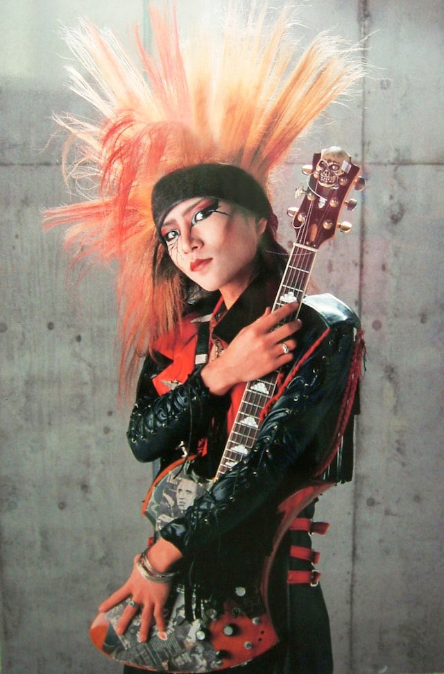 ken_game_man28's tweet image. #RIP #hide #xjapan 
彼の生きた33年の音楽人生が現在の音楽シーンに残した偉業は大きすぎた。
hideの思考に時代が追い付いていれば彼はもっと飛躍していたと思うと本当に偉大な人だった。感謝の意と黙祷を。