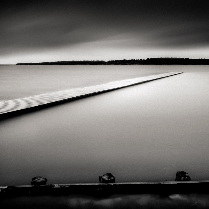 artlimitednet's tweet image. Z by Mathieu Lasserre artlimited.net/31266
#digital #water #fineart #square #waterscape #jetty #longexposurephotography #landscape #blackandwhitephotography #fine #calme #exposure #lake #blackwhite #monochrome #river #forme #photography #calm #jete #nature #bwsquare…