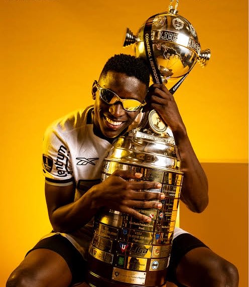 Botafogo ou Barbárie 🇵🇸🏆🏆 (@totalbotafogo) on Twitter photo 
