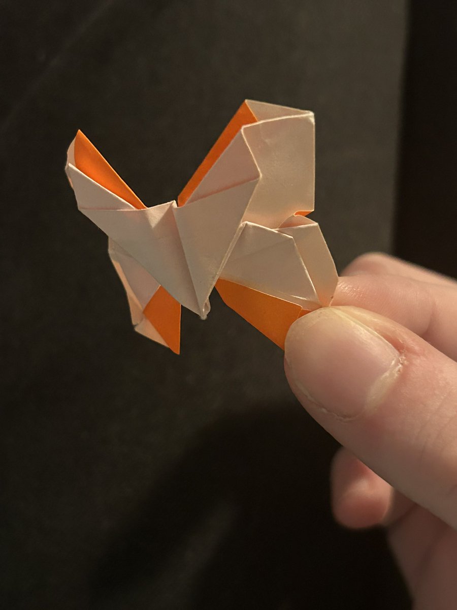 pixlelixr's tweet image. this is not the right model (see the bottom) but a very pretty one all the same. my quest continues