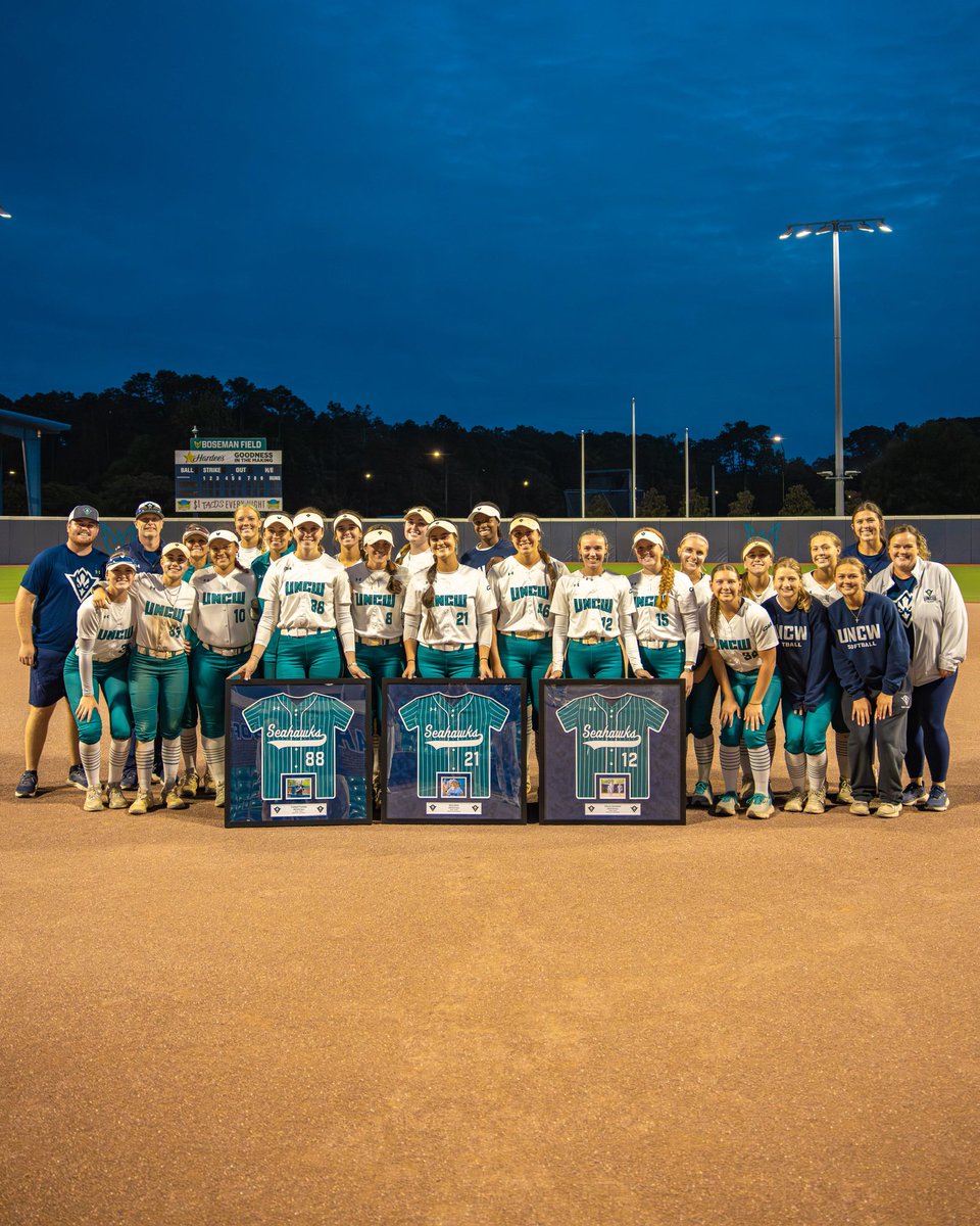 UNCW Softball tweet media
