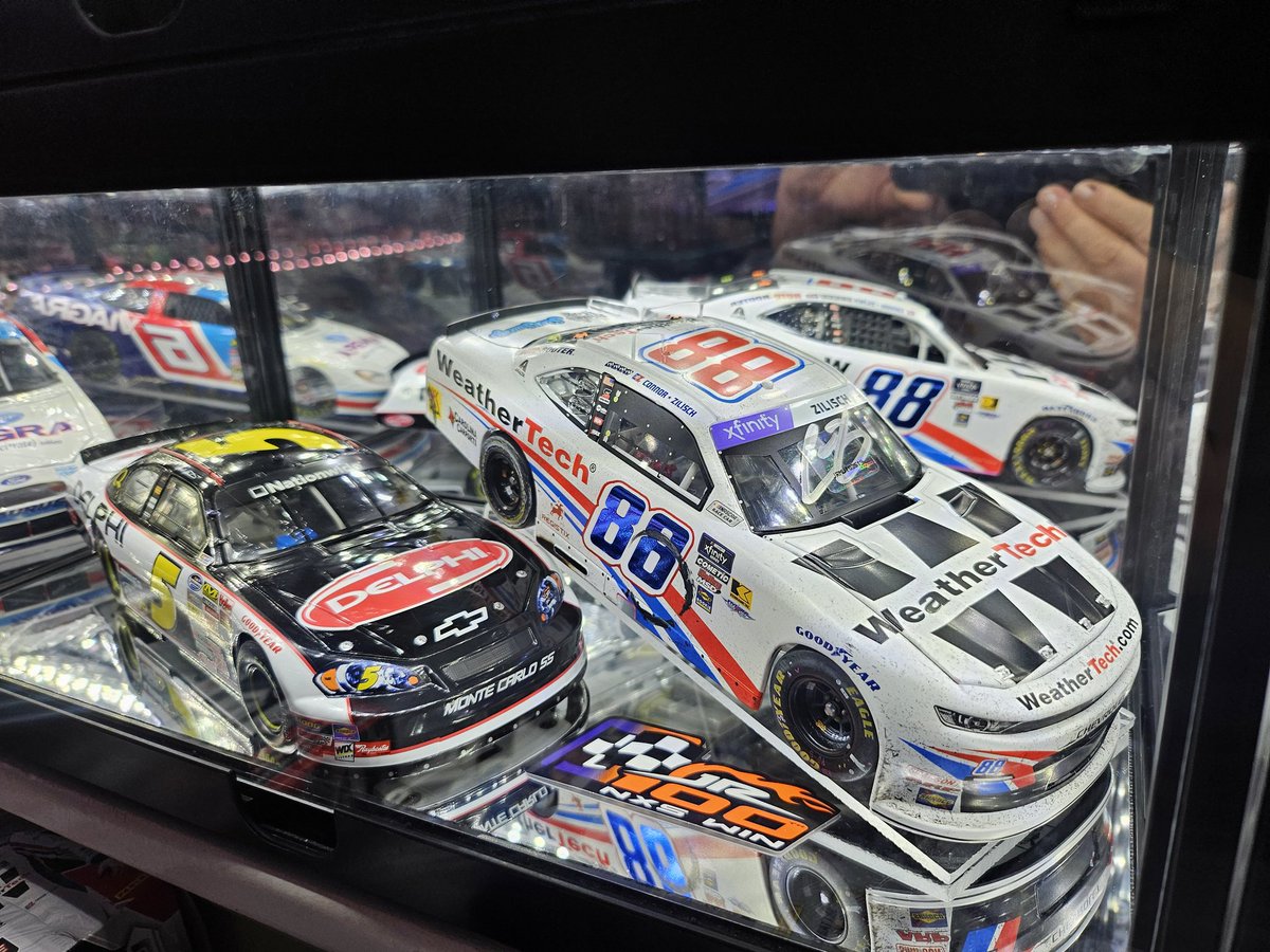 Weantgolfing's tweet photo. Had to work very hard to find the @markmartin #5 Delphi @JRMotorsports car. Unfortunately it's not the race win version, it is the same livery and today I received my @ConnorZilisch 100th win diecast. A match made it motor oil, sweat, and tears. @DaleJr love a great diecast story https://t.co/cXT9Xx47xa
