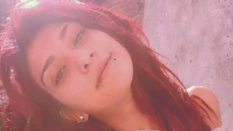 Mía, Emma, Aralí, Angeles, Lucía, Maria Soledad... sigo?