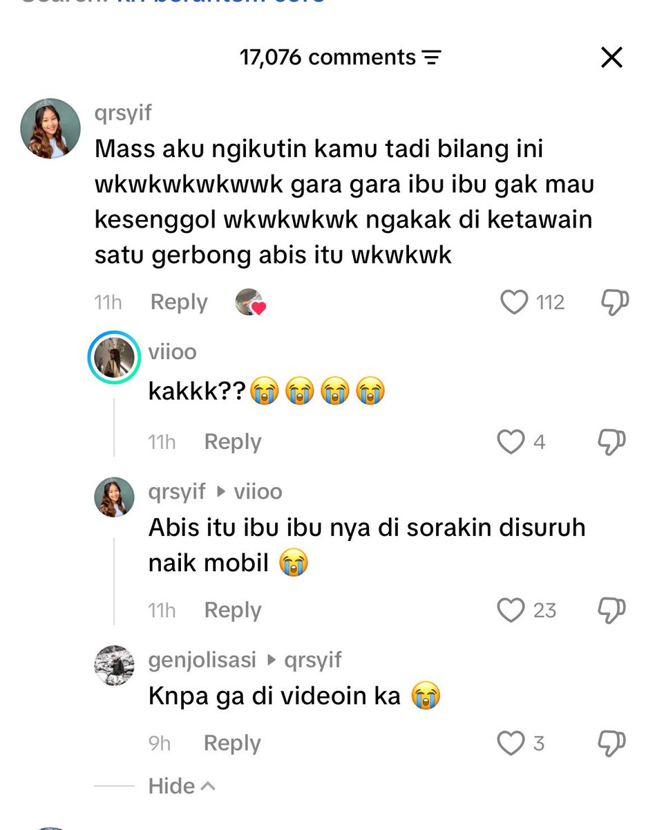 linaananan's tweet photo. @draculaurene @bedazzlingyou ini POV yg di gerbong. kok kamu bisa2nya segerbong terganggu ama teriakan mas2 miskin. kamu jgn2 yg berantem yah https://t.co/jWs540wDPA