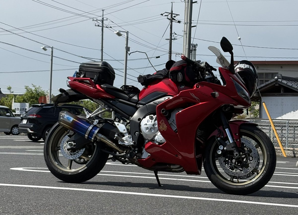LUSIA0306's tweet image. 久しぶりの　#ツーリング
#bike
#touring
#YAMAHA
#FZ1 #FAZER