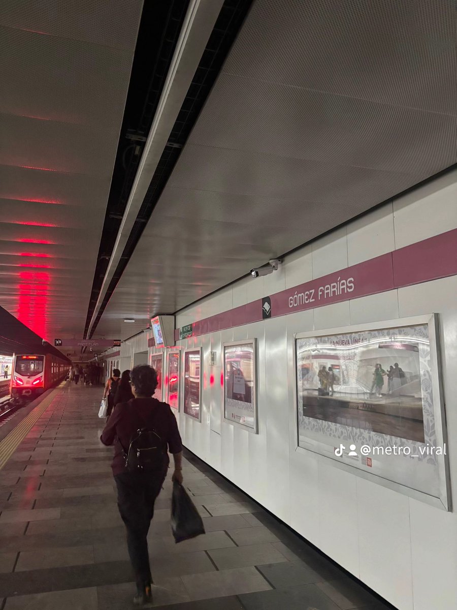 MetroViralMx's tweet image. #ULTIMAHORA

Reportan problemas en el Suministro de Energía en la Línea 1 del Metro de Ciudad de México 🇲🇽 @MetroCDMX 

Usuarios Denuncian estaciones y transbordos completamente obscuras… de igual manera retraso en el Servicio🚨

El #MetroCDMX vive una Crisis Actualmente…❌